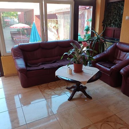 Casa Rebeca Hotel Neptun Exterior photo