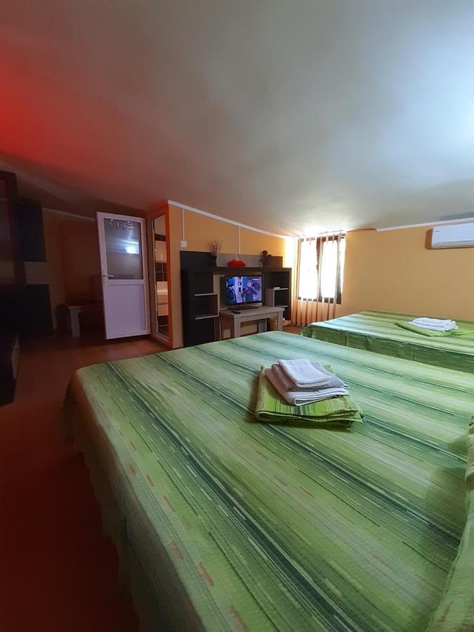 Casa Rebeca Hotel Neptun Exterior photo